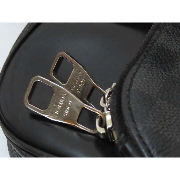 LOUIS VUITTON Damier Graphite Dayton PM Shoulder Bag N41409 - Picture 6 of 16